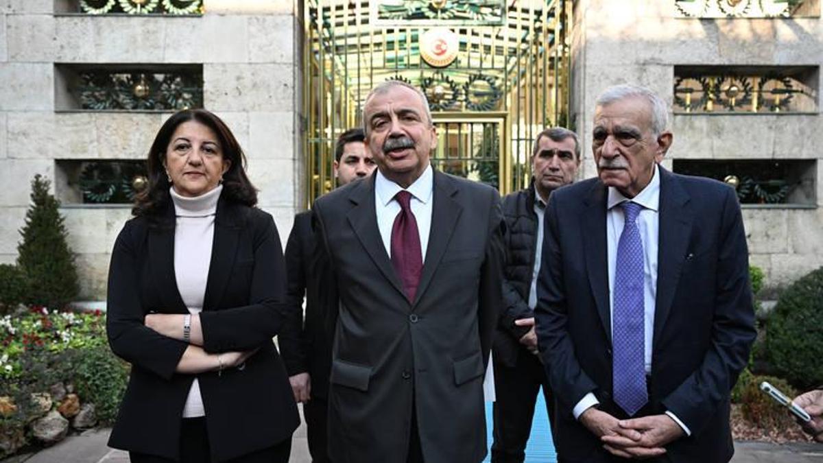 DEM Partili Sırrı Süreyya Önder'in Sağlık Durumu Hakkında Açıklama