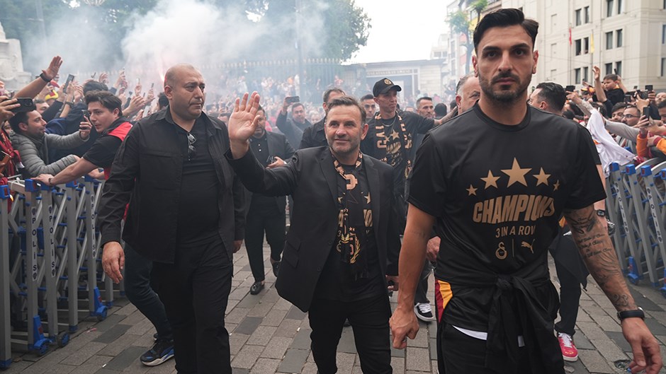 Galatasaray'ın Şampiyonluk Kutlamalarında Yaşanan Aksaklıklar Günay Güvenç'ten Açıklama