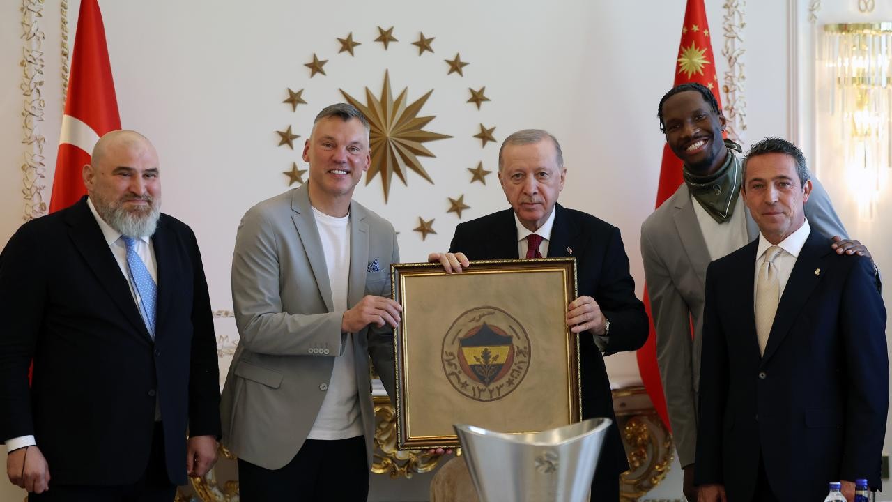 Cumhurbaşkanı Erdoğan'dan Fenerbahçe Beko'ya Tebrik Ziyareti