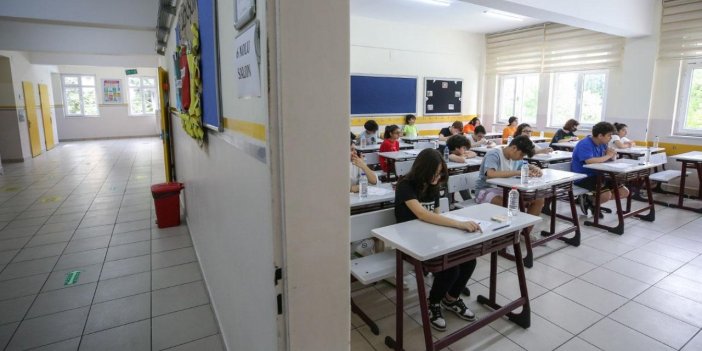 2025 Yaz Tatili Başlangıç Tarihi ve Okul Kapanış Tarihleri Açıklandı