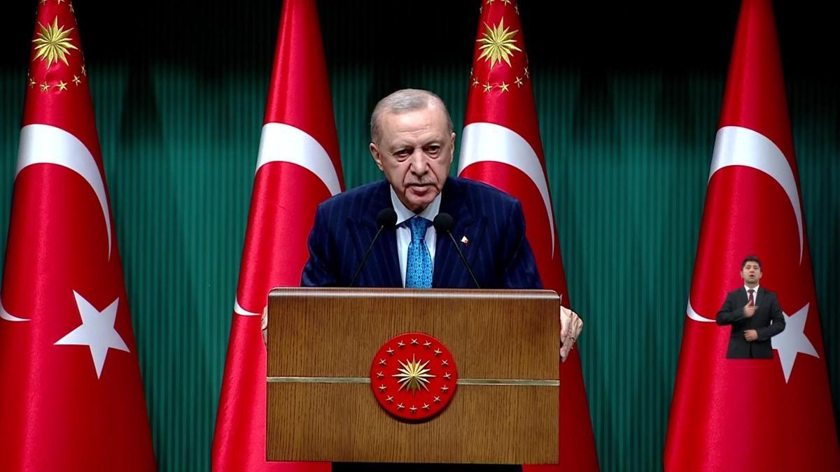 Cumhurbaşkanı Erdoğan Kabine Toplantısı Sonrası Açıklamalar: Trump, Putin ve Zelenski Zirvesi Hedefi