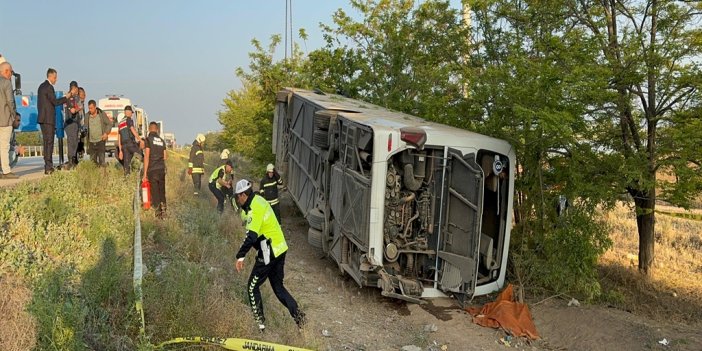 Konya'da Yolcu Otobüsü Kazası: 1 Ölü, 10 Ağır Yaralı