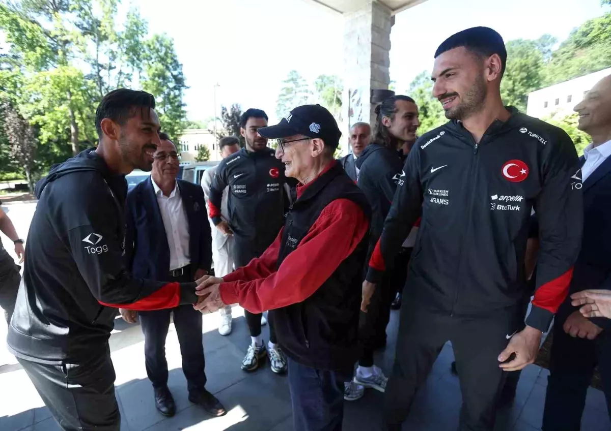 TFF Heyeti ABD'de Nobel Ödüllü Bilim İnsanı Aziz Sancar'ı Ziyaret Etti