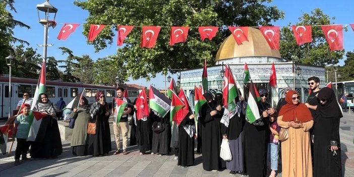 Konya'da Küresel Gazze Yürüyüşüne Destek Gösterisi Düzenlendi