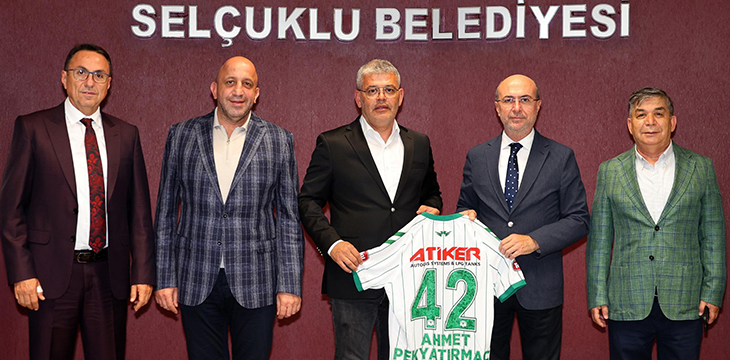 Konyaspor Başkanı Atiker, Selçuklu Belediye Başkanı Pekyatırmacıyı Ziyaret Etti