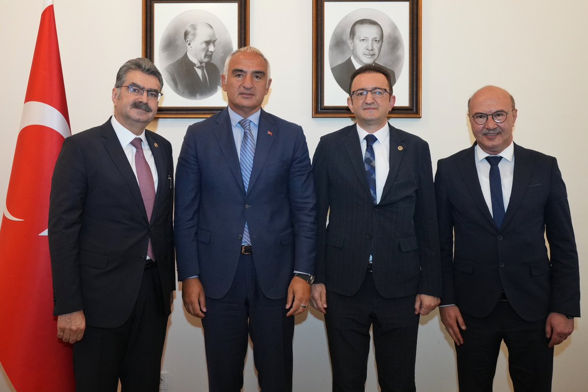Akşehir Belediyesi'nden Kültür ve Turizm Bakanı Ersoy'a Şenlik Daveti