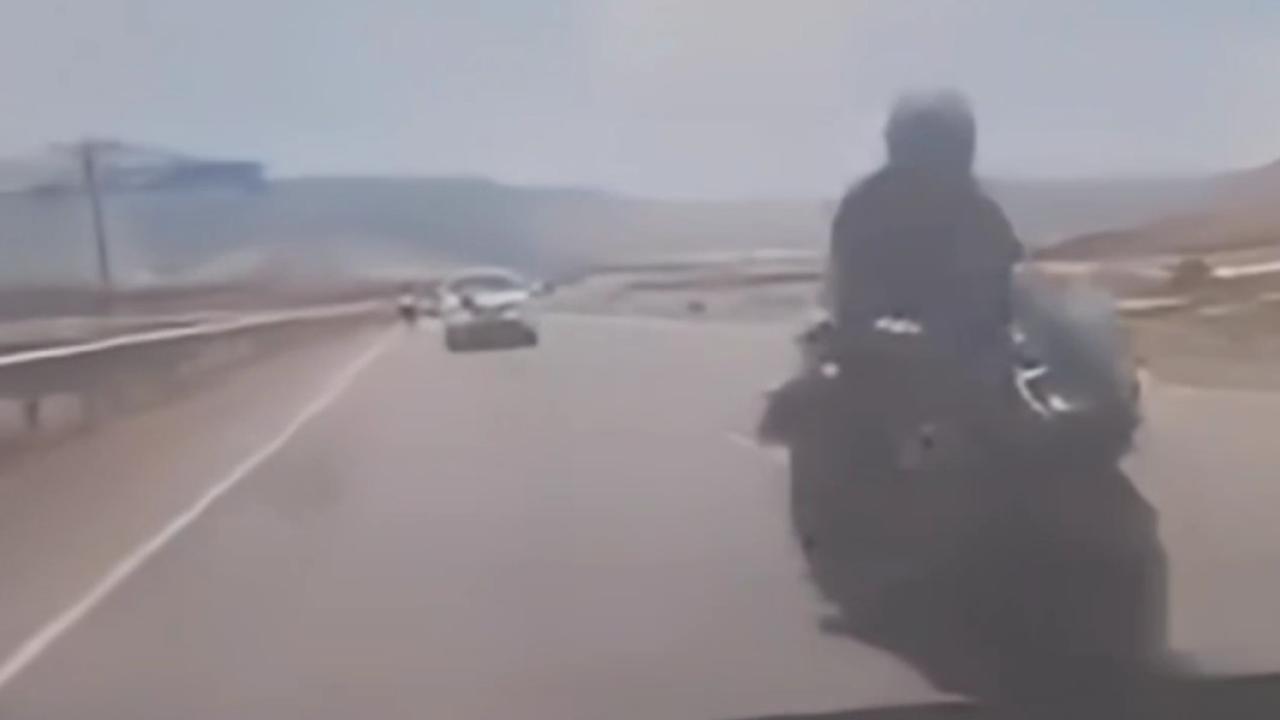 Bitlis'te Düğün Konvoyunda Meydan Gelen Motosiklet Kazasında 1 Ölü