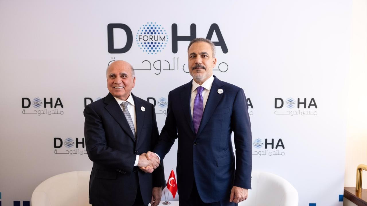 Türkiye ve Irak Dışişleri Bakanları Doha'da Bir Araya Geldi