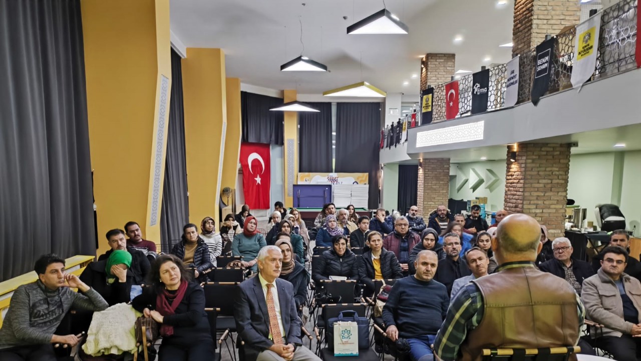 Konya Öğretmen Akademileri Eğitimlerine Devam Ediyor