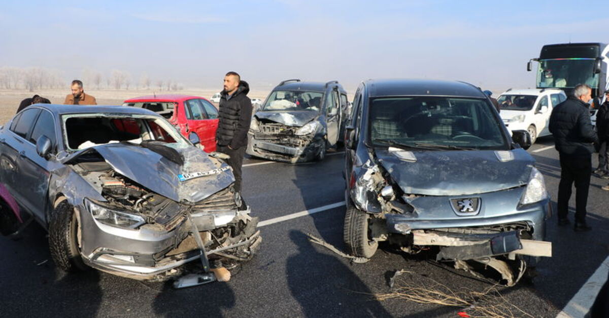 Van'da Zincirleme Kazalar: 83 Yaralı, 1 Ölü