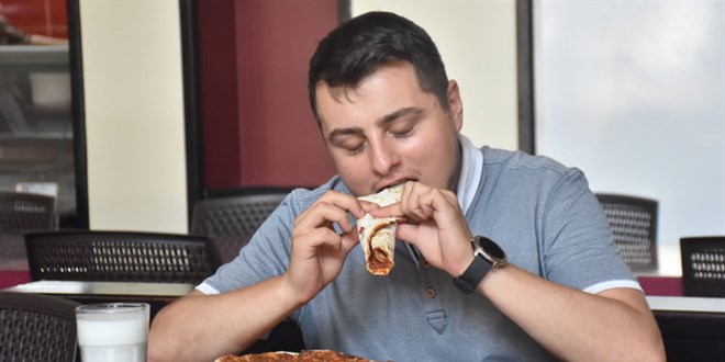 Lahmacunda Hile: Sağlığa Zararlı Restoranlar Tespit Edildi