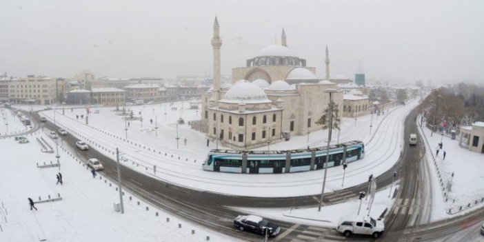 Konyaya Beklenen Kar Yağışı Geliyor: Meteoroloji Uyardı