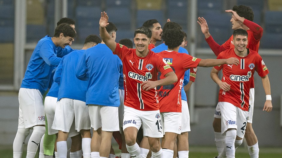 Kasımpaşa U19 Kadrosuyla Gençlerbirliği'ni Eleyerek Gruplara Kaldı