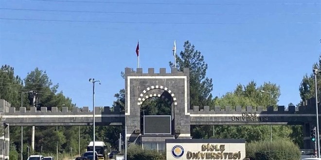 Dicle Üniversitesi Hastanesinde Bıçak Parası Skandalı: Doçent Tutuklandı