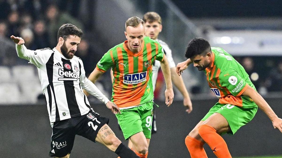 Beşiktaş, Alanyaspor'u Aşamadı