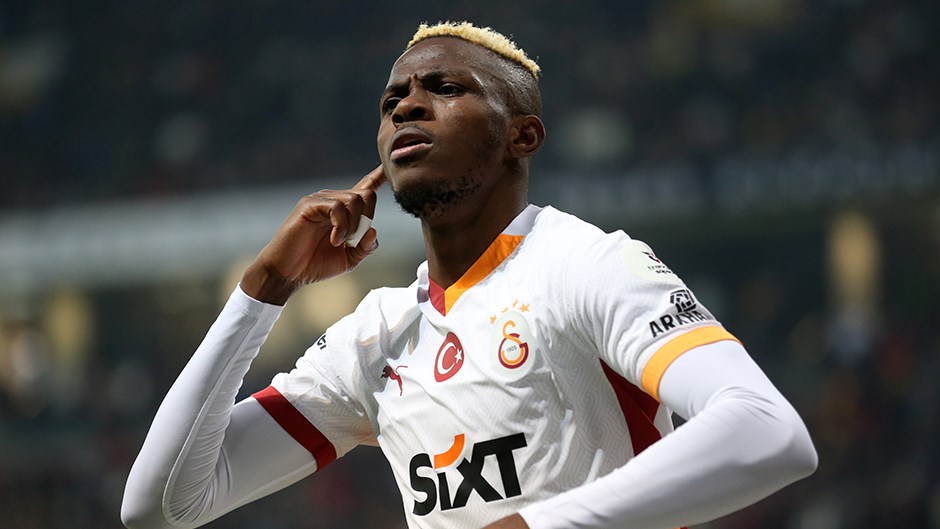 Galatasaray, Sezonun İlk Yarısını Farklı Lider Tamamladı