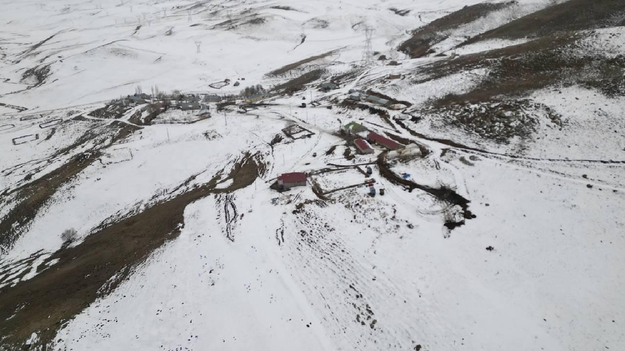 Ağrı'nın Karla Kaplı Dağları Dronla Görüntülendi