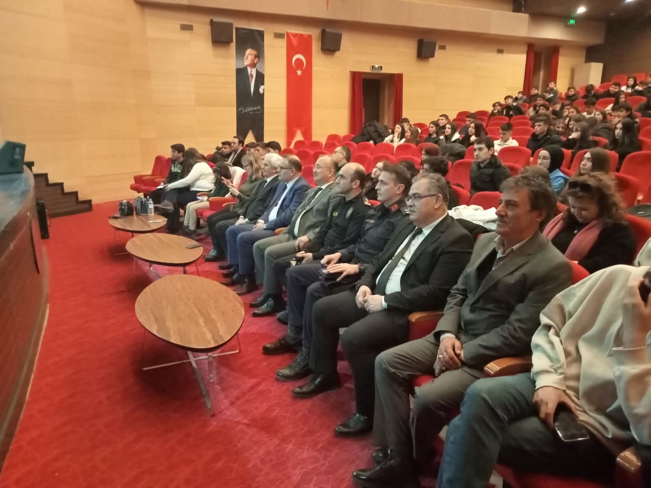 Haydi Konuş Bakalım Münazara Yarışmasında Selçuklu Şehit Yunus Ertürk Anadolu Lisesi Birinci Oldu