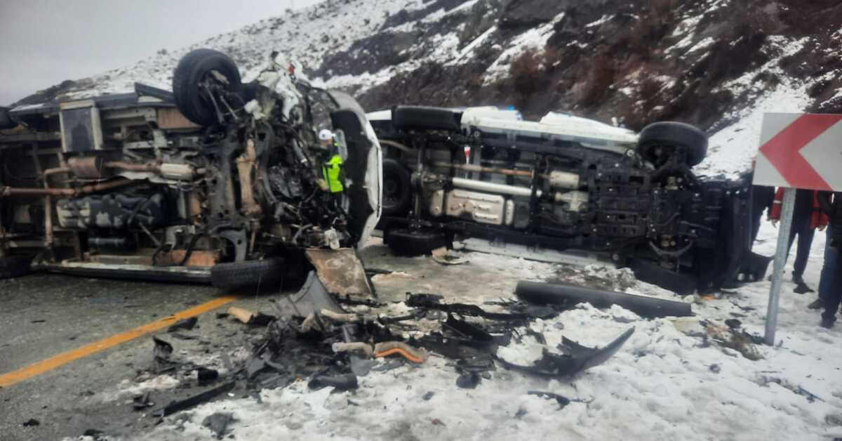 Malatya'da Ambulans ve Pikap Çarpıştı: 4 Yaralı