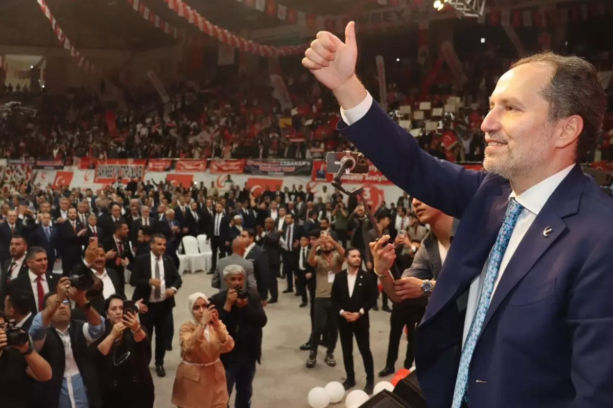 Yeniden Refah Partisi, Cumhur İttifakı'ndan Ayrıldığını ve Cumhurbaşkanı Adaylığına Hazır Olduğunu Açıkladı