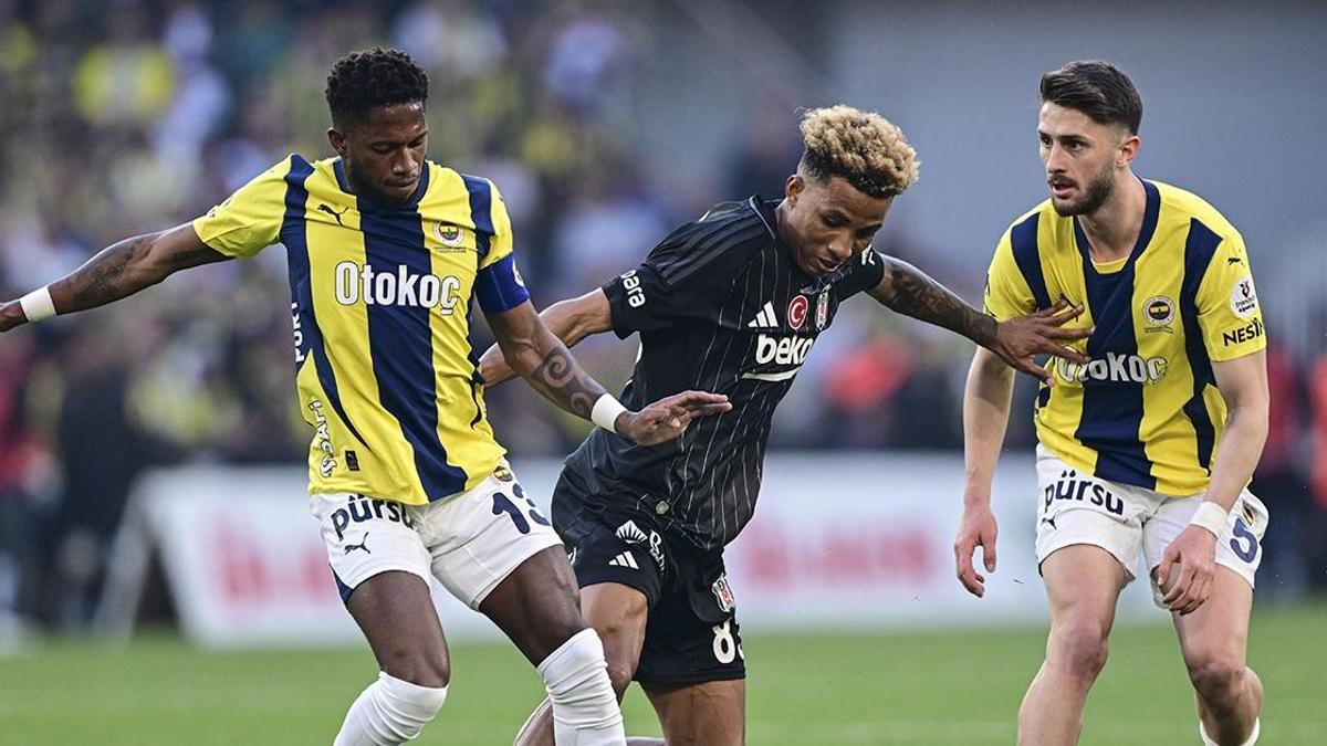 Fenerbahçe - Beşiktaş Derbisi Heyecanı: Maç Canlı Yayınlandı