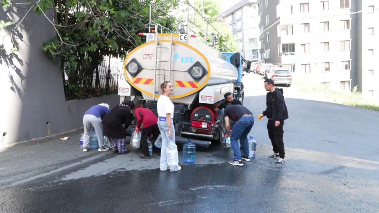 Sarıyer'de Su Arızası: Belediye Tankerlerle Su Dağıtımı Yapıyor