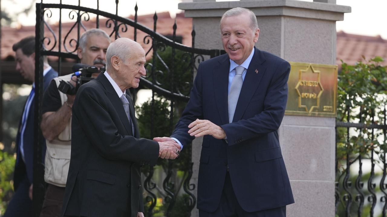 Cumhurbaşkanı Erdoğan, MHP Lideri Bahçeli'yi Ziyaret Etti