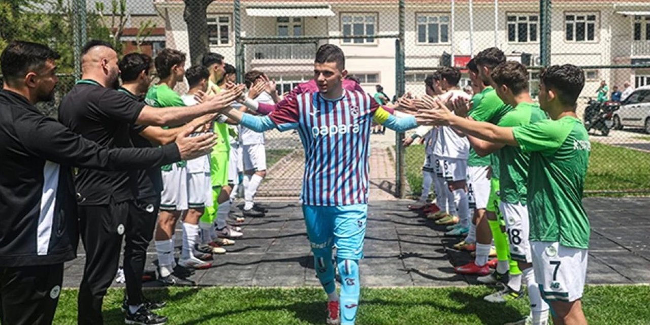 Tümosan Konyaspor U19, Trabzonspor'a Konuk Sahada 10 Farkla Mağlup Oldu