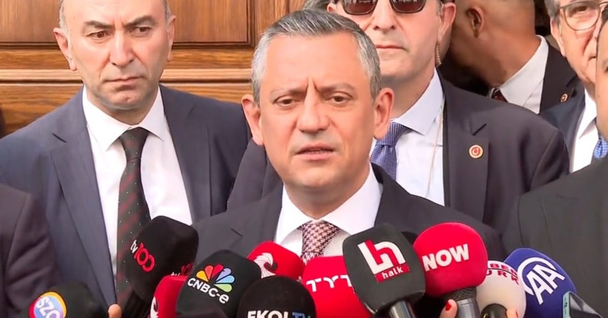 CHP Lideri Özgür Özel, TÜSİAD ile Hukuk Devleti ve Ekonomi Konusunda Görüşme Yaptı