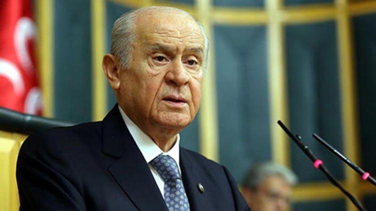 MHP Lideri Bahçeli, DEM Parti'den Ahmet Türkü Tebrik Etti