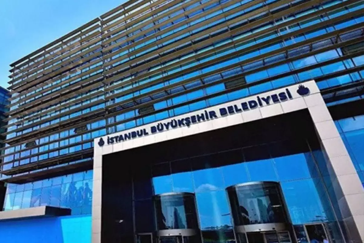 İstanbul Büyükşehir Belediyesi Yolsuzluk Soruşturmasında Firari İş İnsanı Murat Gülibrahimoğlu Hakkında Yakalama Kararı