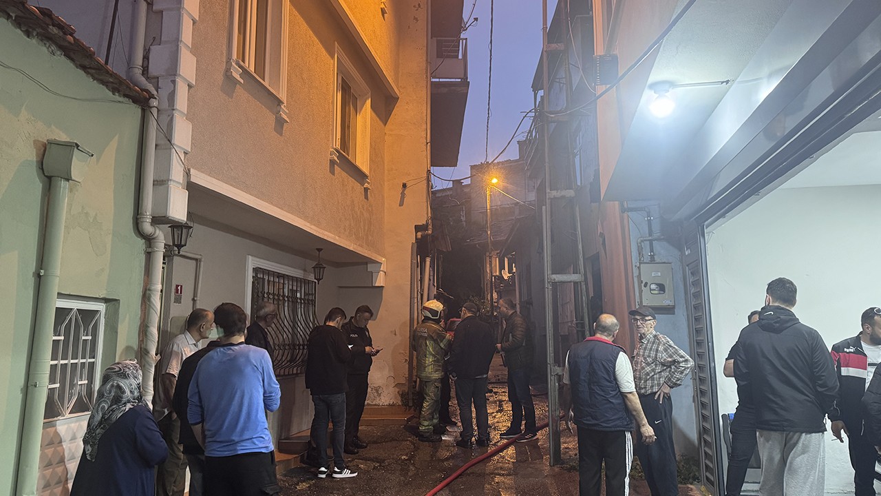 Bursa'da Evde Yangın: Bir Kadın Hayatı Kaybetti