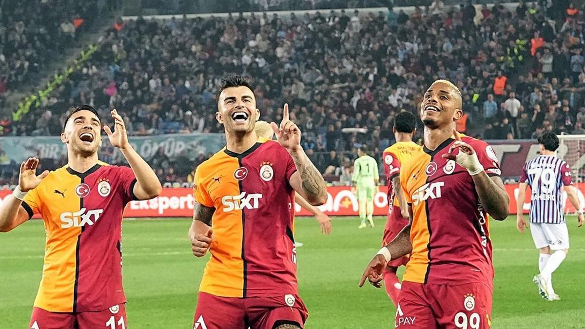 Trabzonspor - Galatasaray Maçı: Lider Galatasaray, Şampiyonluk Yolunda Adım Atıyor