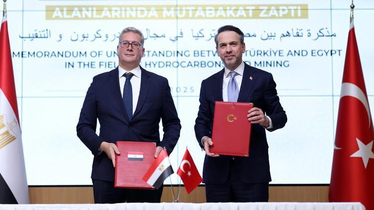 Türkiye'nin Yüzer LNG Terminali (FSRU) Mısır'da Görev Alacak