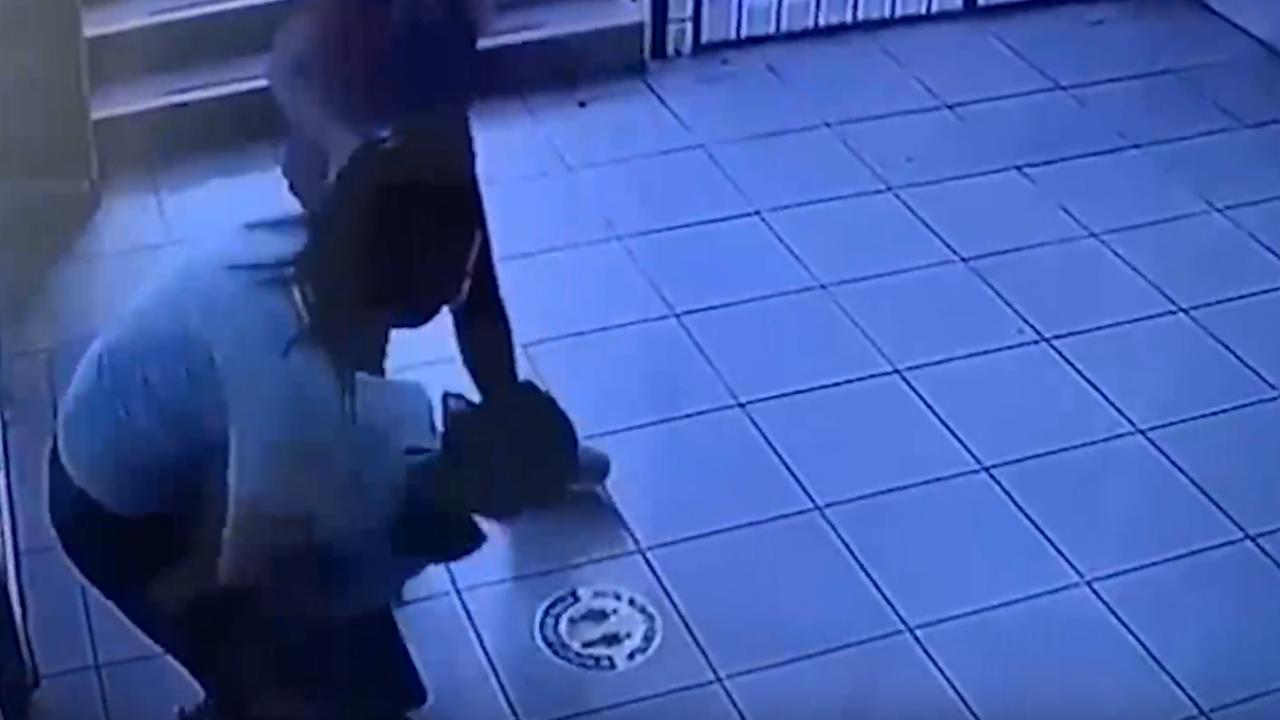 Adana'da Öğretmen, Heimlich Manevrasıyla Öğrencisini Kurtardı