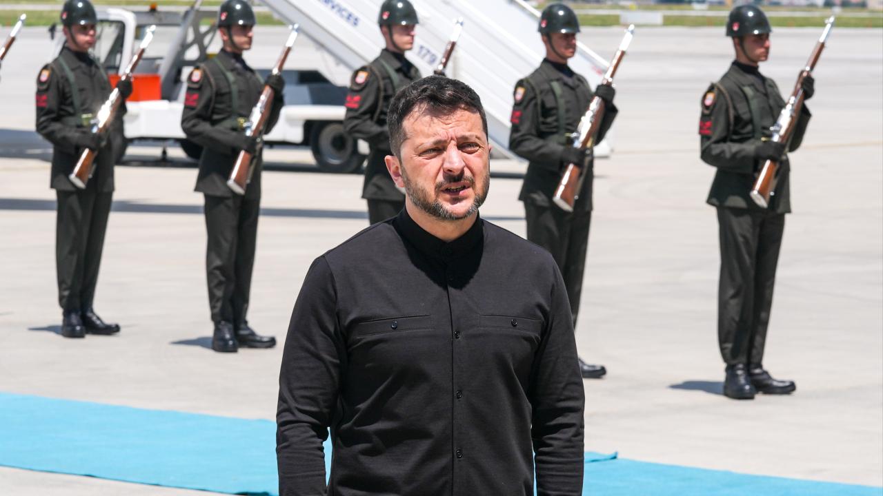 Zelenski, Türkiye'ye Geldi: Erdoğan ile Ukrayna'ya Dair Önemli Görüşme Bekleniyor