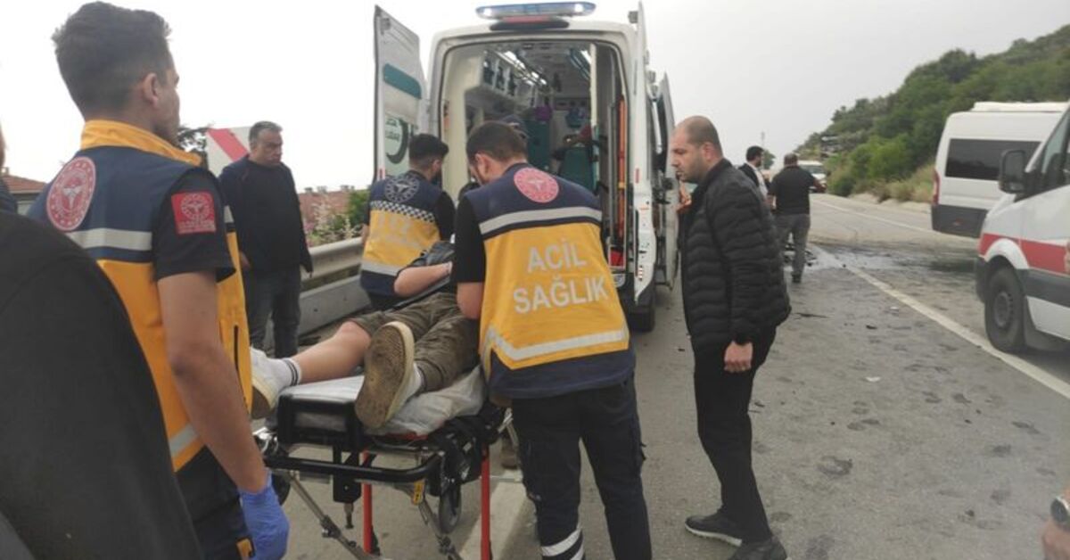 Bursa'da İşçi Servisi Kazası: 2'si Ağır 12 Yaralı