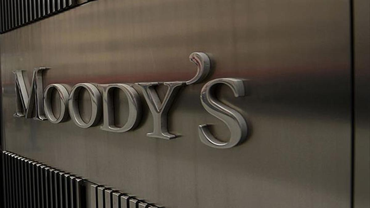 Moody's ABD'nin Kredi Notunu Düşürdü: Borç Yükü Endişeleri Artıyor