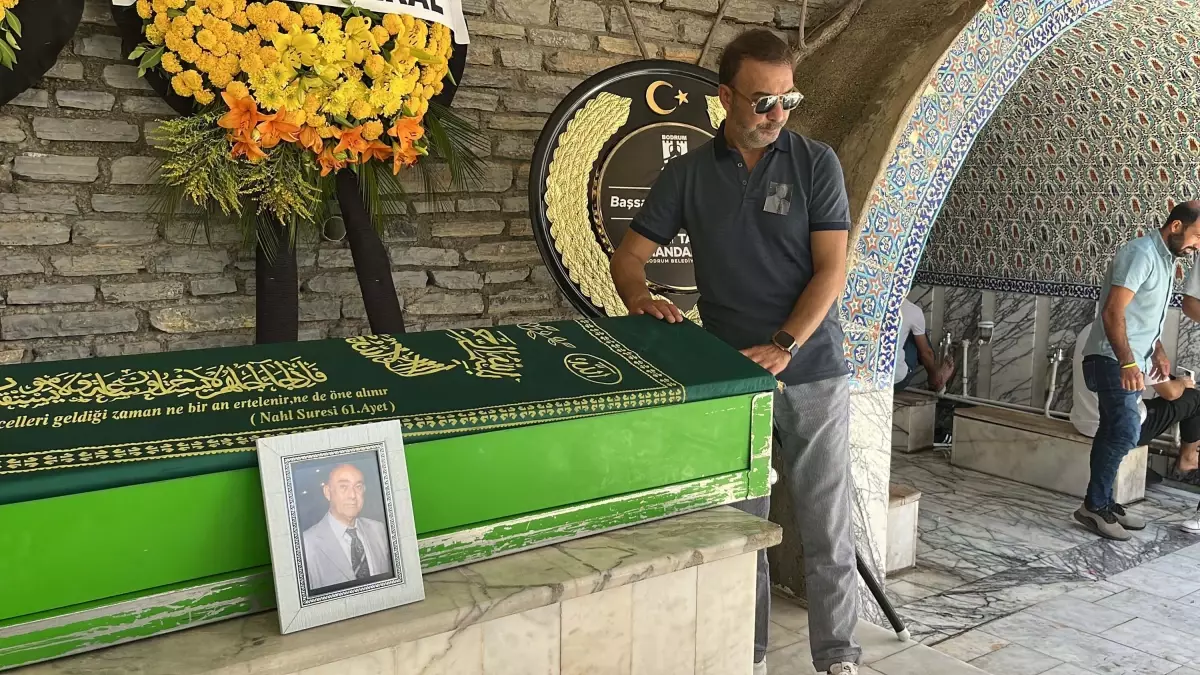 Oyuncu Hakan Yılmaz'ın Babası Vefat Etti, Çekimlere Devam Etti