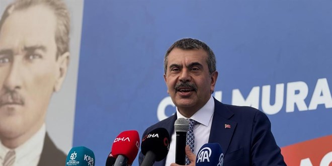 Bakan Tekin, Okul Arazisi Payı Tartışması: Belediyelerle Dava Süreci Başlıyor