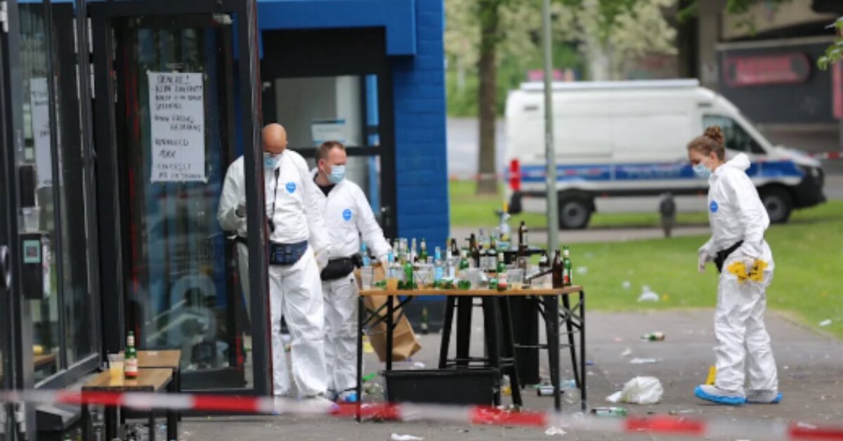 Almanya'da Bielefeld'de Bar Önünde Bıçaklı Saldırı: 5 Yaralı