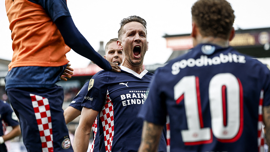 PSV, Hollanda Ligi Şampiyonu Oldu