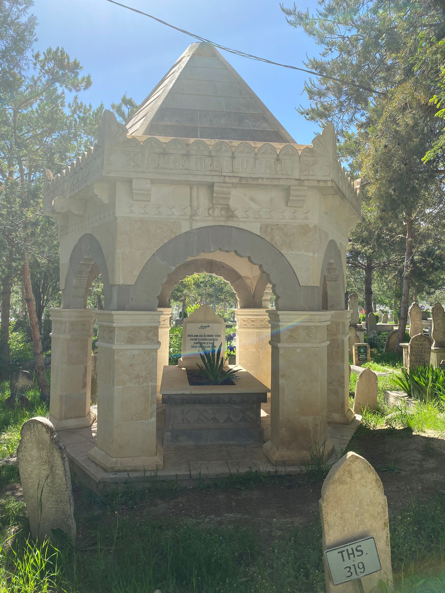 Mevlana'nın Kız Kardeşi Fatıma Sultan'ın Kabri Erzincan'da Bulundu
