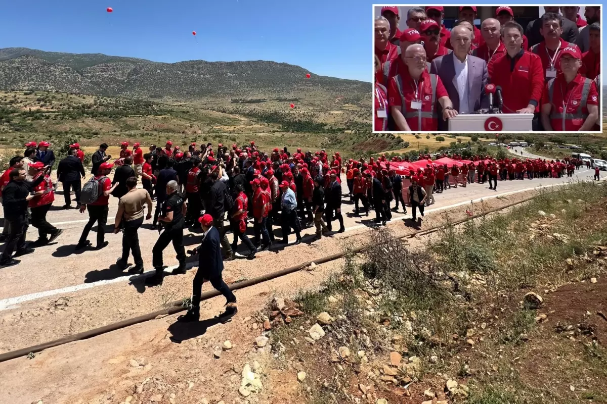 Gabar Dağı'nda 19 Mayıs Yürüyüşü Terörle Mücadele Mesajıyla Kutlandı