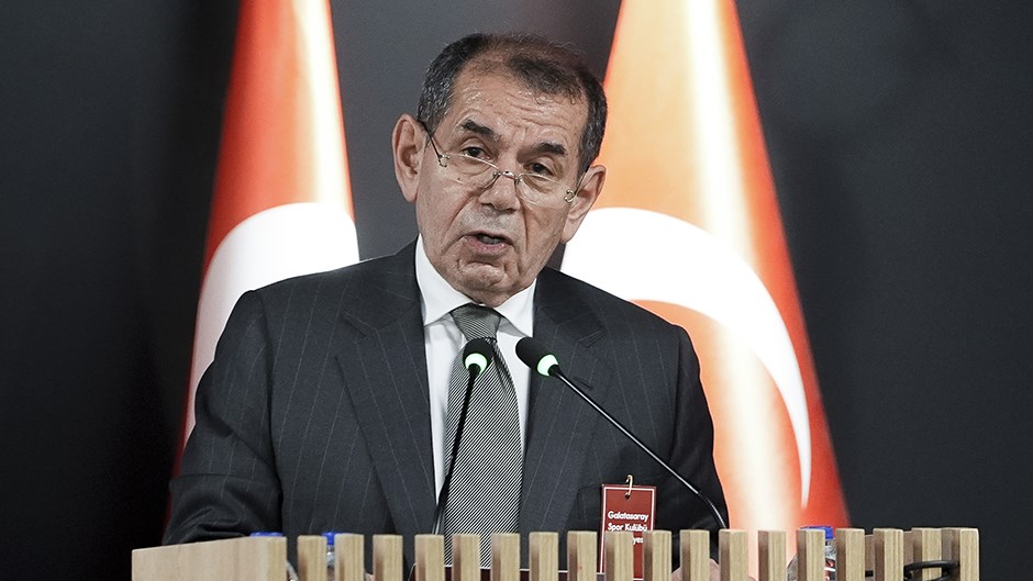 Galatasaray Başkanı Özbek'ten Divan Kurulu'na Şampiyonluk Mesajı