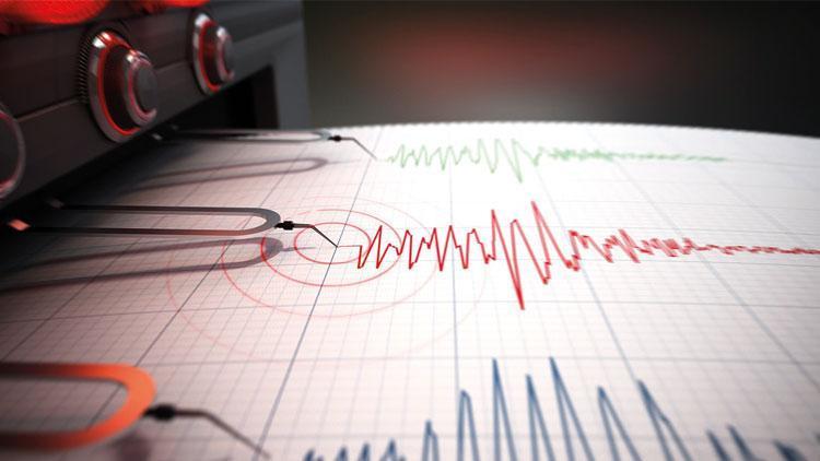 Ege Denizi'nde 6 Büyüklüğünde Deprem