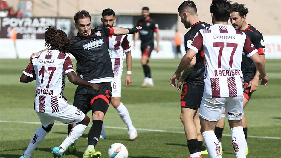 Süper Lig'e Yükselen Son Takım Belirlendi: Bandırmaspor Fatih Karagümrük ile Finalde