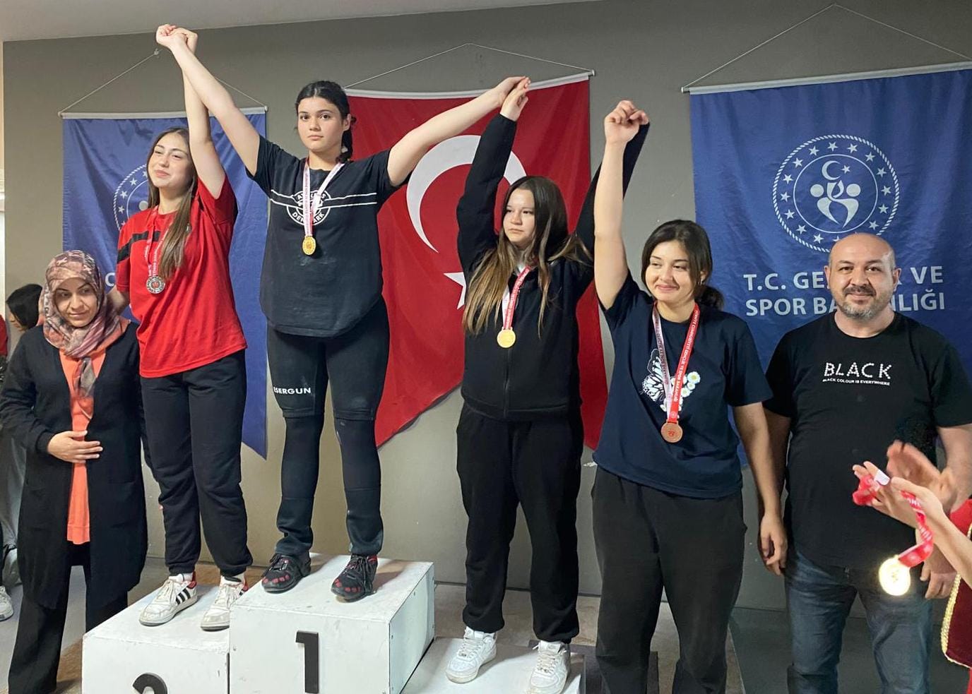 Karatay Belediyespor, Gençlik Kupası Halter Müsabakalarında Konya'yı Gururlandırdı