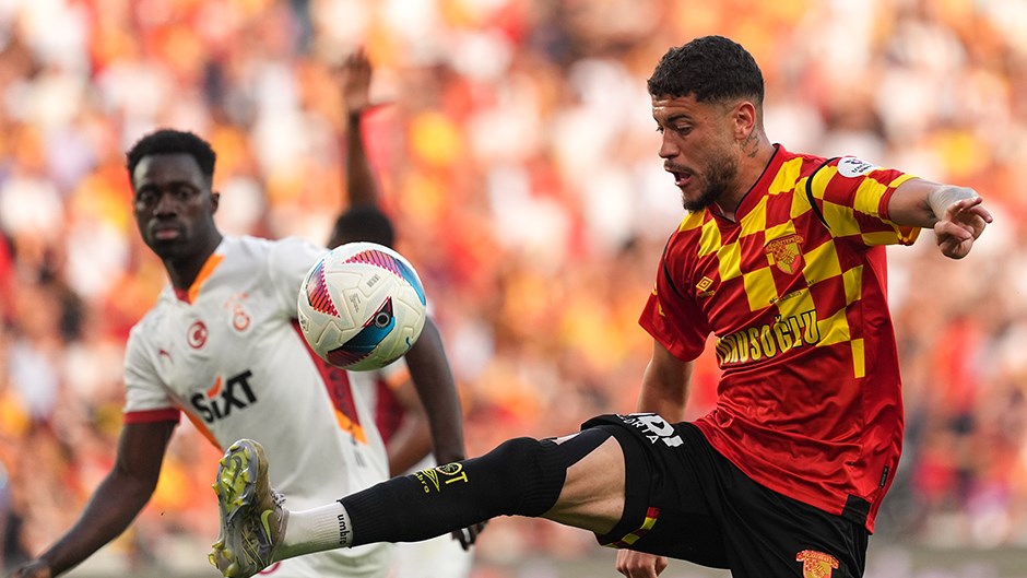 Trendyol Süper Lig'de Göztepe ile Galatasaray Karşılaştı