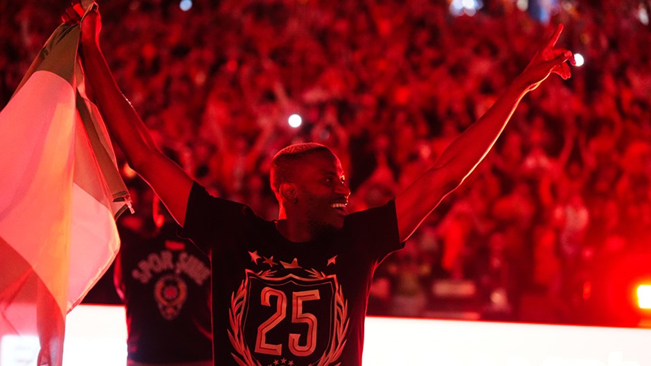 Victor Osimhen'den Şampiyonluk Kutlamasında Transfer Açıklaması